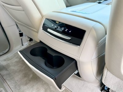صورة مصغرة 28 لـ 2022 Cadillac ESCALADE