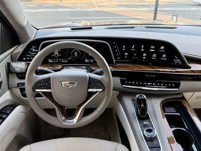 صورة مصغرة 45 لـ 2022 Cadillac ESCALADE