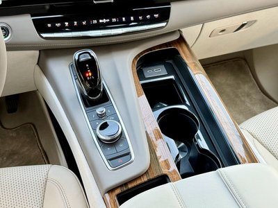 صورة مصغرة 48 لـ 2022 Cadillac ESCALADE