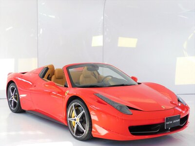 صورة 24 لـ 2013 Ferrari 458 SPIDER