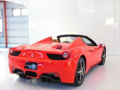 صورة 27 لـ 2013 Ferrari 458 SPIDER