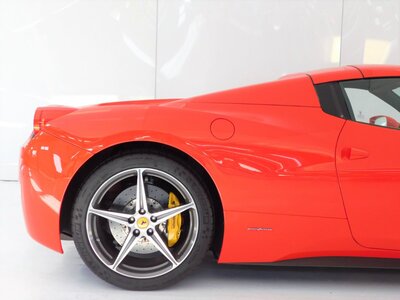 صورة 33 لـ 2013 Ferrari 458 SPIDER