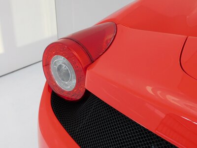 صورة 35 لـ 2013 Ferrari 458 SPIDER