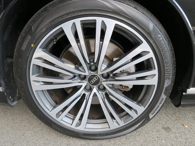 2022 AUDI A8 photo 12