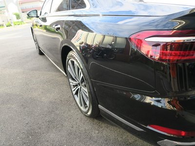 2022 AUDI A8 thumbnail 26