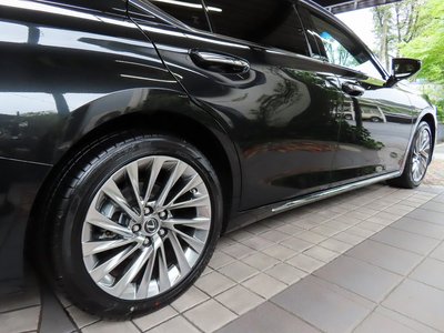 2024 Lexus ES thumbnail 46