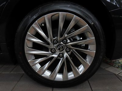 2024 Lexus ES thumbnail 34