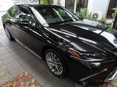 2024 Lexus ES thumbnail 26