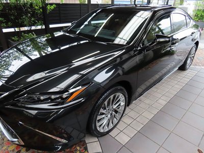 2024 Lexus ES thumbnail 37