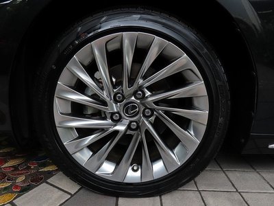 2024 Lexus ES thumbnail 41