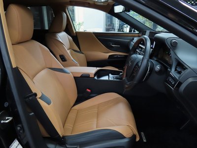 2024 Lexus ES thumbnail 55