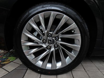 2024 Lexus ES thumbnail 47