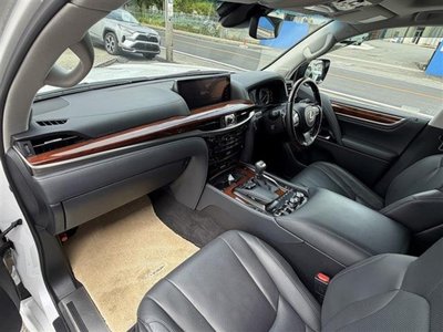 2020 Lexus LX 照片 21