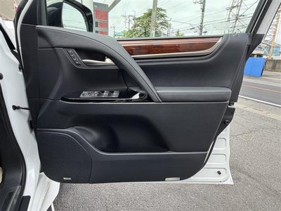 2020 Lexus LX 照片 12