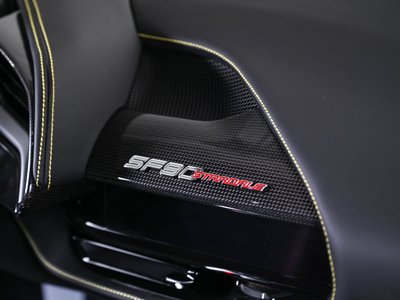 2021 Ferrari SF90 STRADALE 照片 26