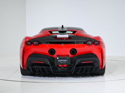 صورة 11 لـ 2021 Ferrari SF90 STRADALE