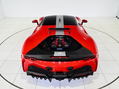2021 Ferrari SF90 STRADALE 照片 39