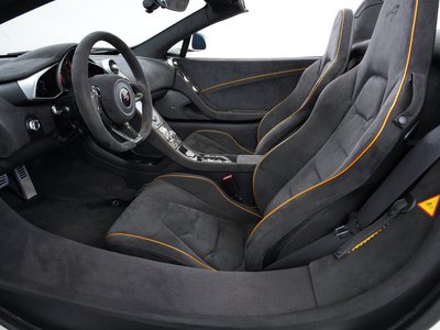 2014 Mclaren 650S SPIDER 照片 38