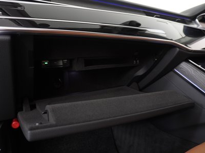 صورة 16 لـ 2023 AUDI A8