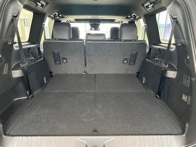 2025 Lexus GX thumbnail 21