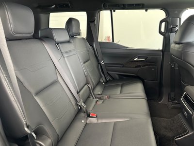 2025 Lexus GX photo 13