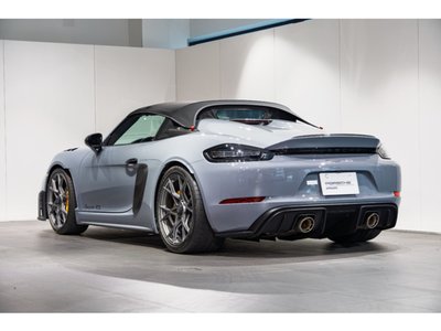 2025 Porsche 718 SPYDER photo 2