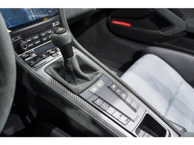 2025 Porsche 718 SPYDER photo 7