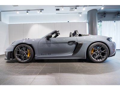 2025 Porsche 718 SPYDER photo 13
