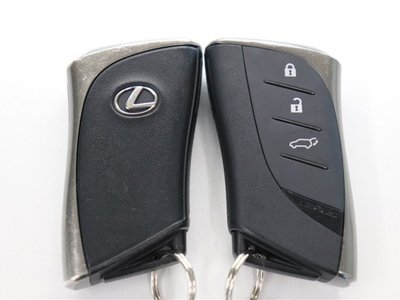 2023 Lexus RX — миниатюра 38