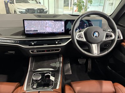 2025 BMW X5 缩略图 18