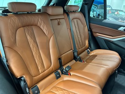 2025 BMW X5 缩略图 13