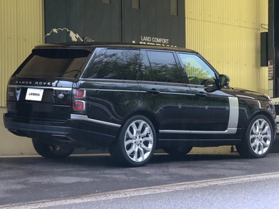 2018 LAND Rover RANGE ROVER photo 8