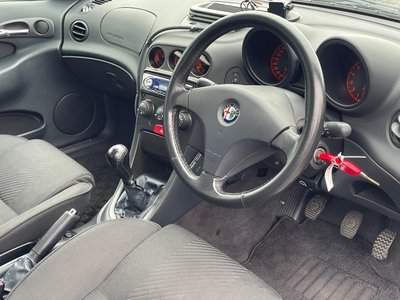 صورة 4 لـ 1999 ALFA Romeo ALPHA 156