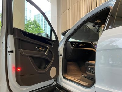 2020 Bentley BENTAYGA 照片 11
