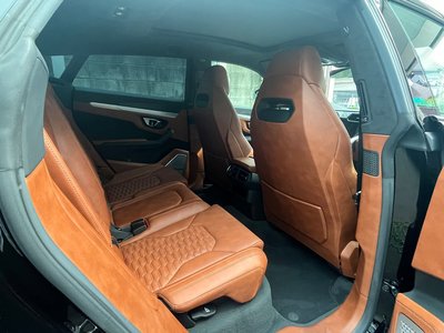 2019 Lamborghini URUS — миниатюра 9