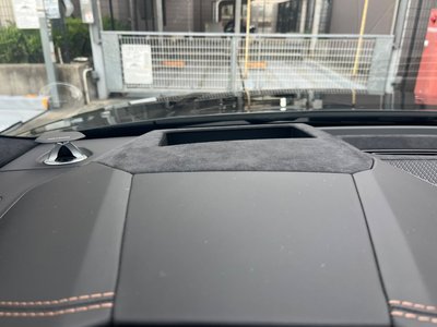 2019 Lamborghini URUS — миниатюра 12