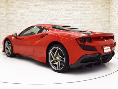 2020 Ferrari F8 TRIBUTO photo 2