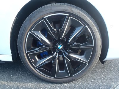 2023 BMW 7 SERIES photo 13