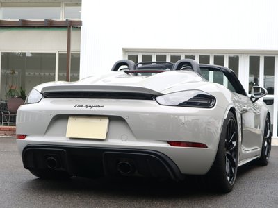 2023 Porsche 718 SPYDER photo 7