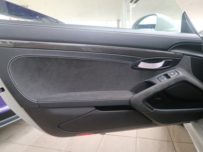 2023 Porsche 718 SPYDER thumbnail 17