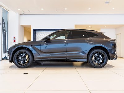 2026 Aston Martin DBX thumbnail 3