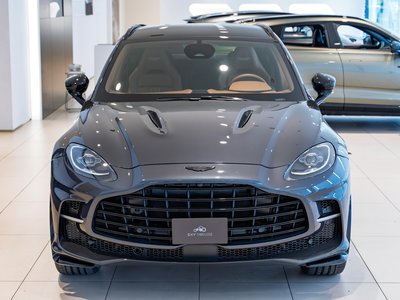 2026 Aston Martin DBX thumbnail 2