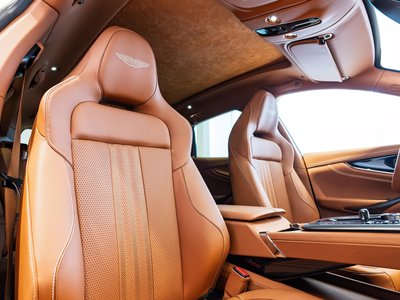 2026 Aston Martin DBX thumbnail 24