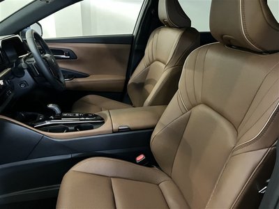 صورة 15 لـ 2026 Toyota CROWN ESTATE