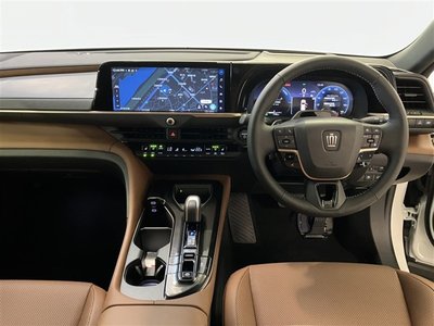 صورة 10 لـ 2026 Toyota CROWN ESTATE