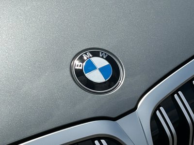 2025 BMW 3 SERIES — фото 4