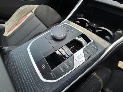 2025 BMW 3 SERIES — фото 12