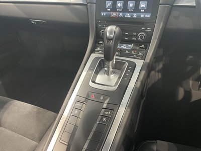 2018 Porsche 718 thumbnail 44