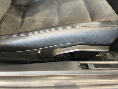 2018 Porsche 718 thumbnail 25