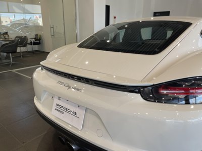 2018 Porsche 718 photo 13